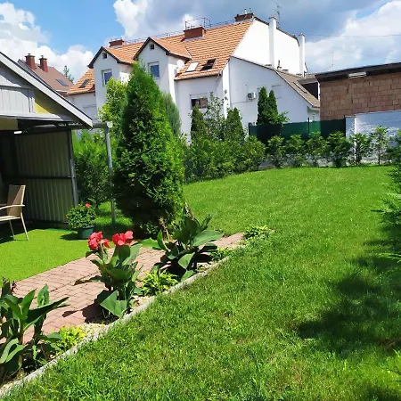 Silver Apartamento Eger